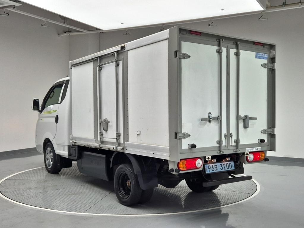 2022 HYUNDAI PORTER II ELECTRIC Built -in Low