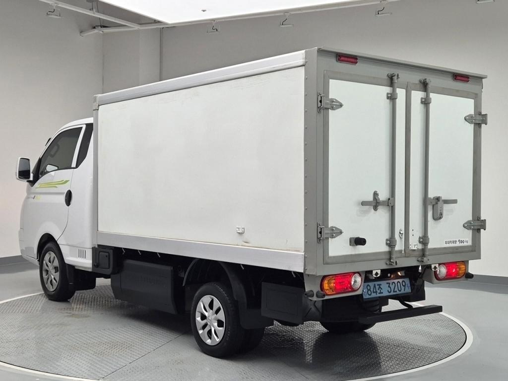 2021 HYUNDAI PORTER II ELECTRIC Built -in Low