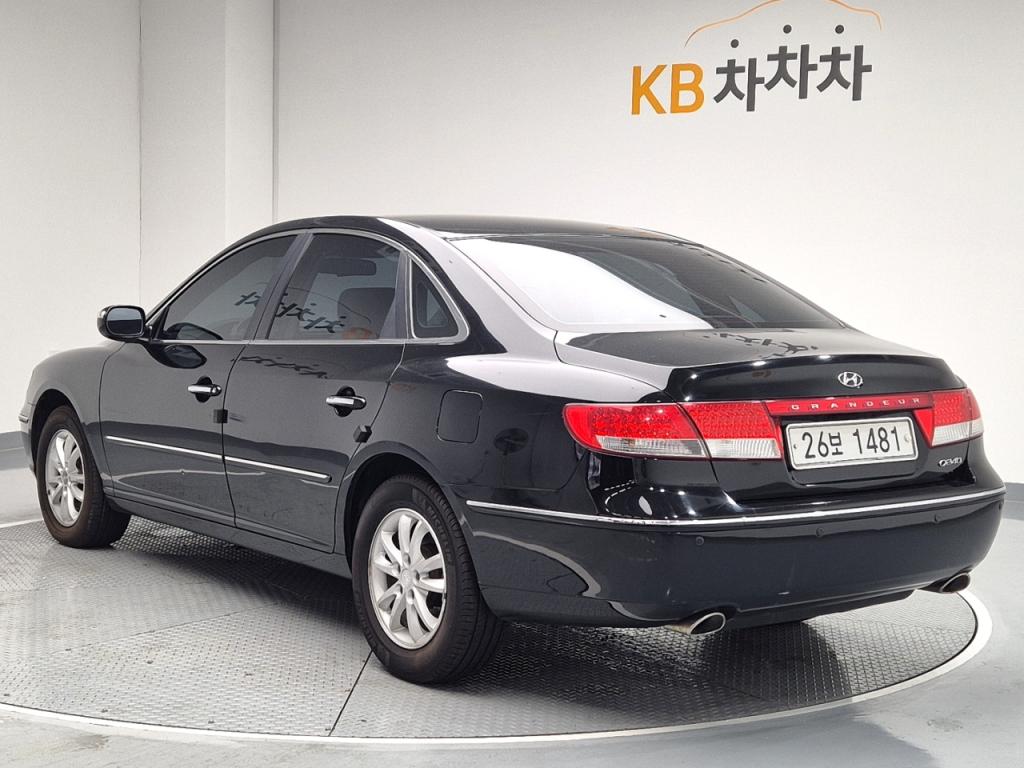 2009 HYUNDAI GRANDEUR NEW LUXURY  Q240 Basic type