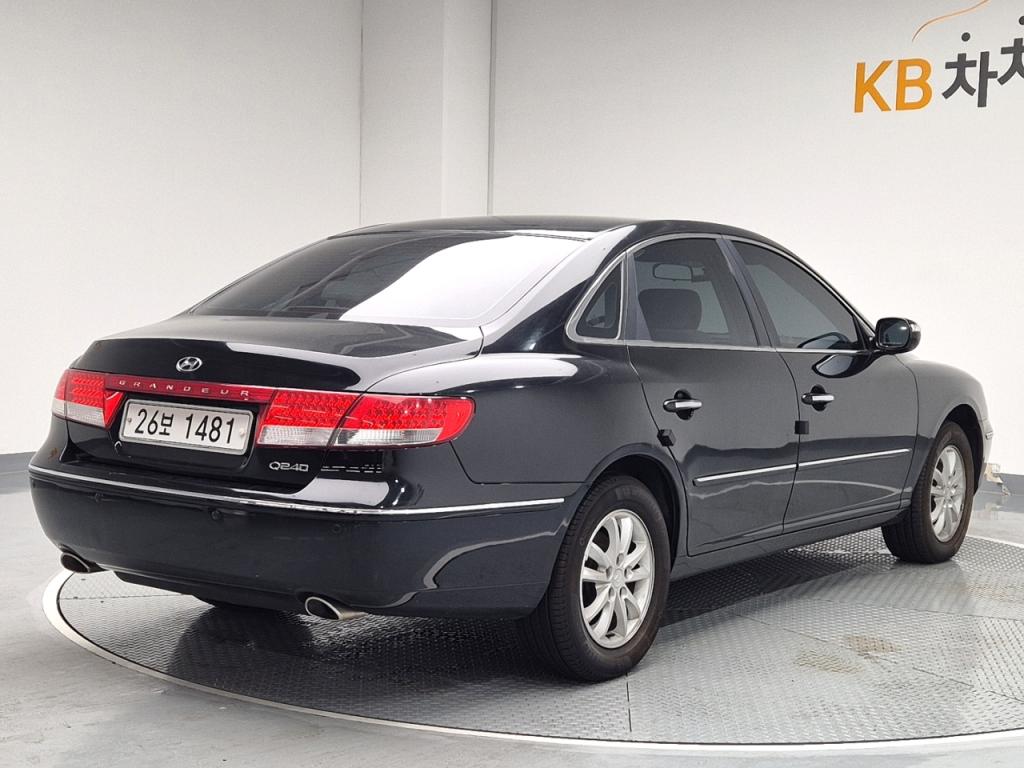 2009 HYUNDAI GRANDEUR NEW LUXURY  Q240 Basic type