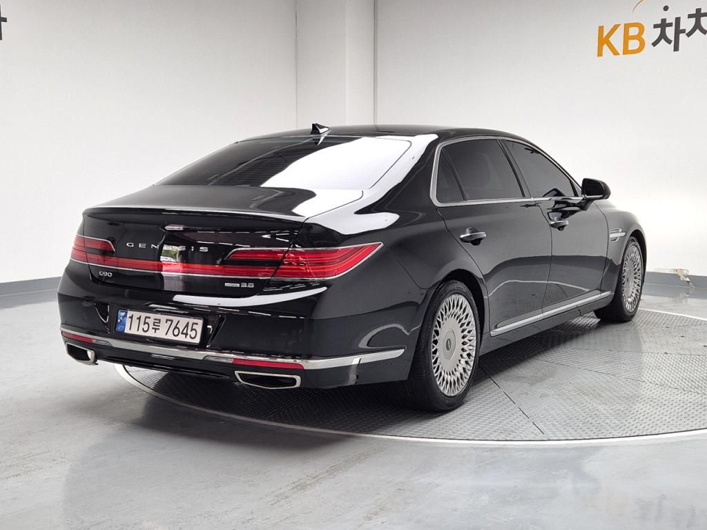 2019 GENESIS G90 3.8 AWD Premium luxury