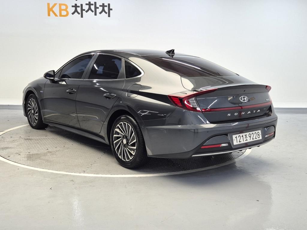 2020 HYUNDAI SONATA (DN8) HYBRID 2.0 HEV Inspiration