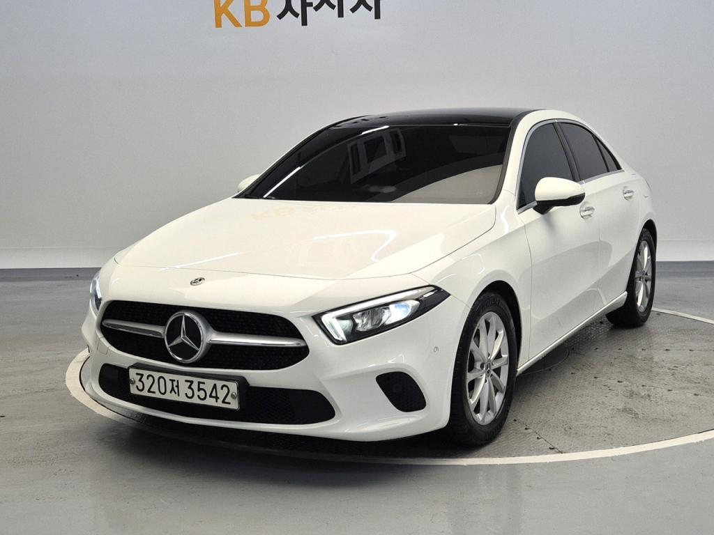 2020 BENZ A CLASS (4Gen) A220 sedan