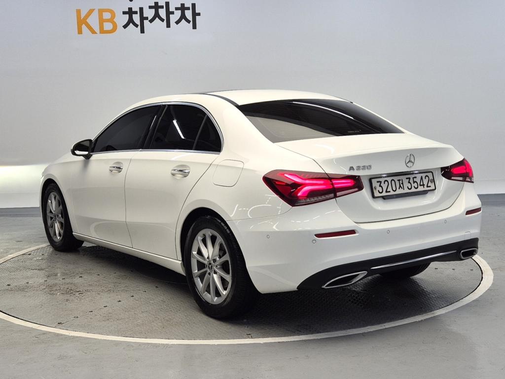 2020 BENZ A CLASS (4Gen) A220 sedan