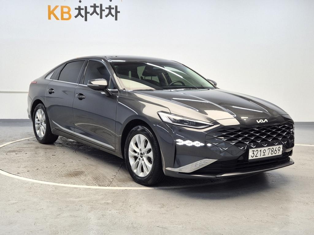 2023 KIA K8 3.5 LPI Rental Car Trendy
