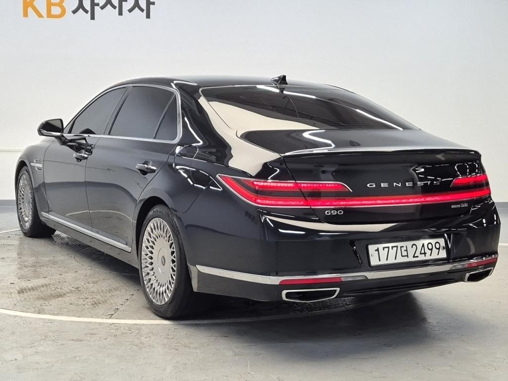 2020 GENESIS G90 3.8 AWD Prestige