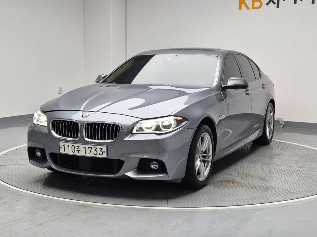 2016 BMW 5 SERIES (6Gen) 528i xDrive M Aero Danimic Pro