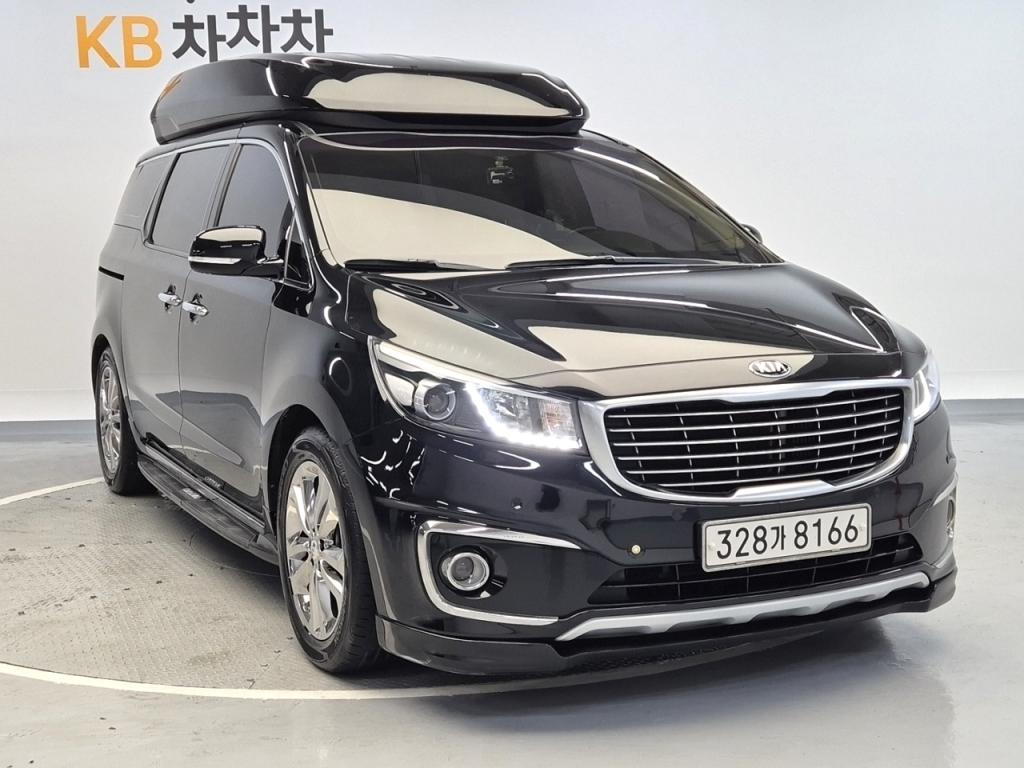2017 KIA ALL NEW CARNIVAL High Limousine Diesel 9 -person prestige