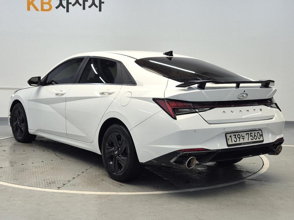 2021 HYUNDAI AVANTE (CN7) 1.6 gasoline Inspiration