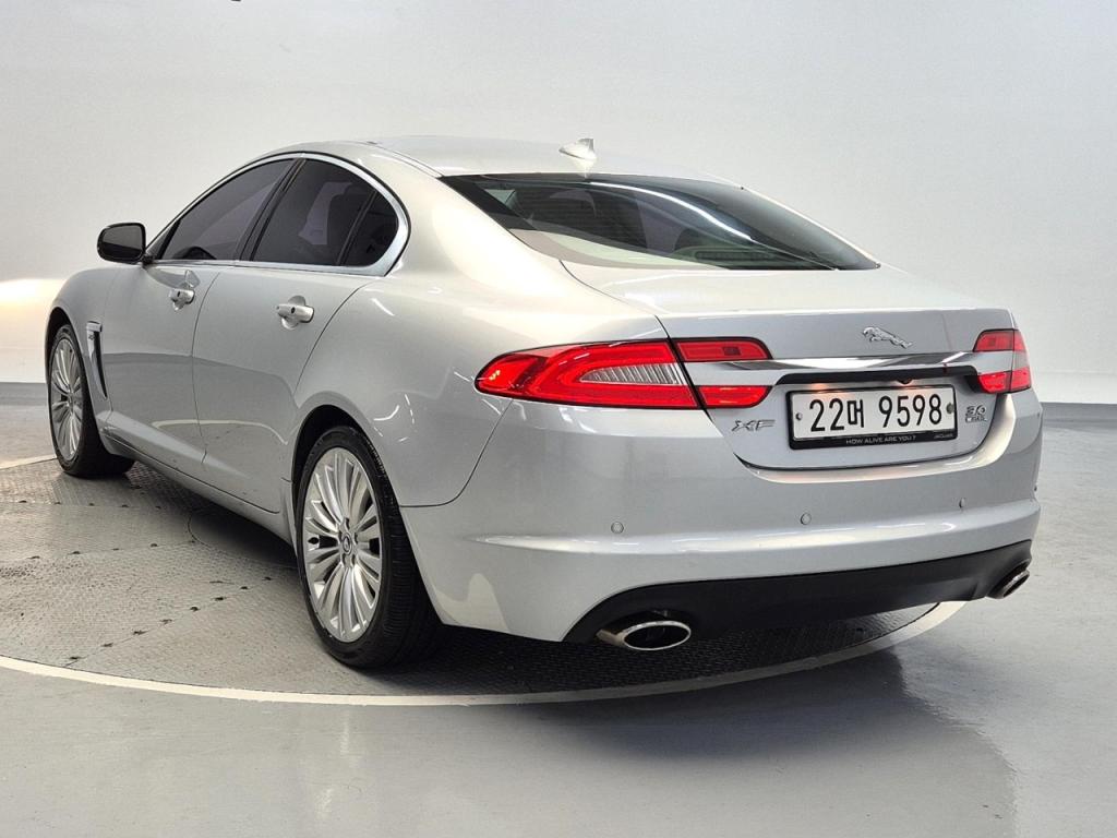 2013 JAGUAR XF (1G) 3.0 V6 SC AWD premium
