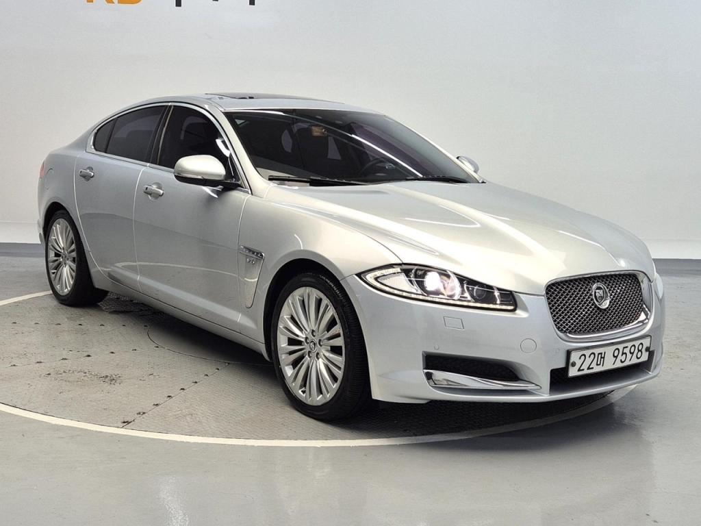 2013 JAGUAR XF (1G) 3.0 V6 SC AWD premium