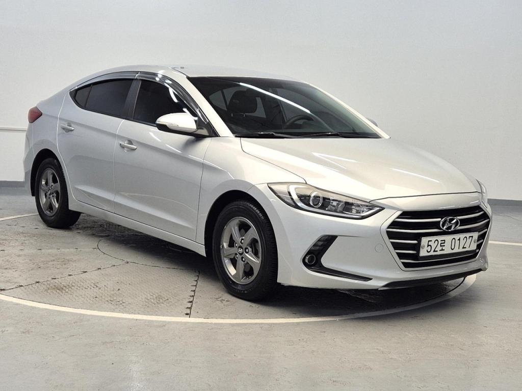 2016 HYUNDAI AVANTE AD 1.6 GDI smart