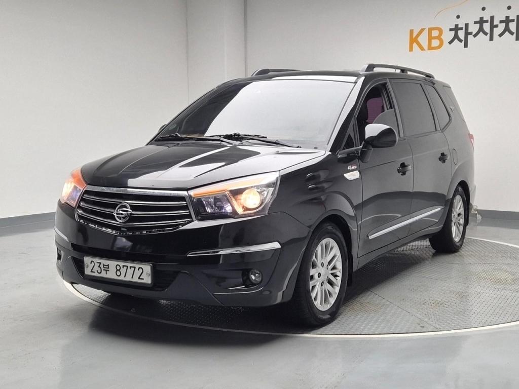 2014 SSANGYONG KORANDO TURISMO 2.0 4WD 9 -seater RT