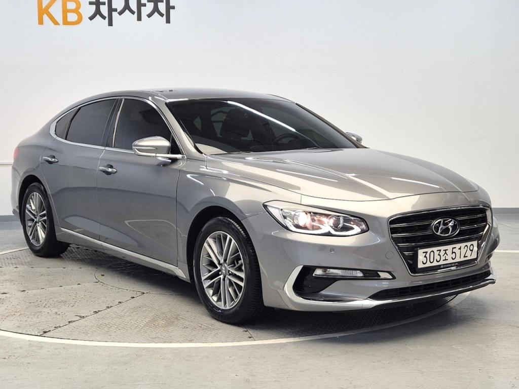 2018 HYUNDAI GRANDEUR IG 3.0 LPI Rent -a -Car Modern