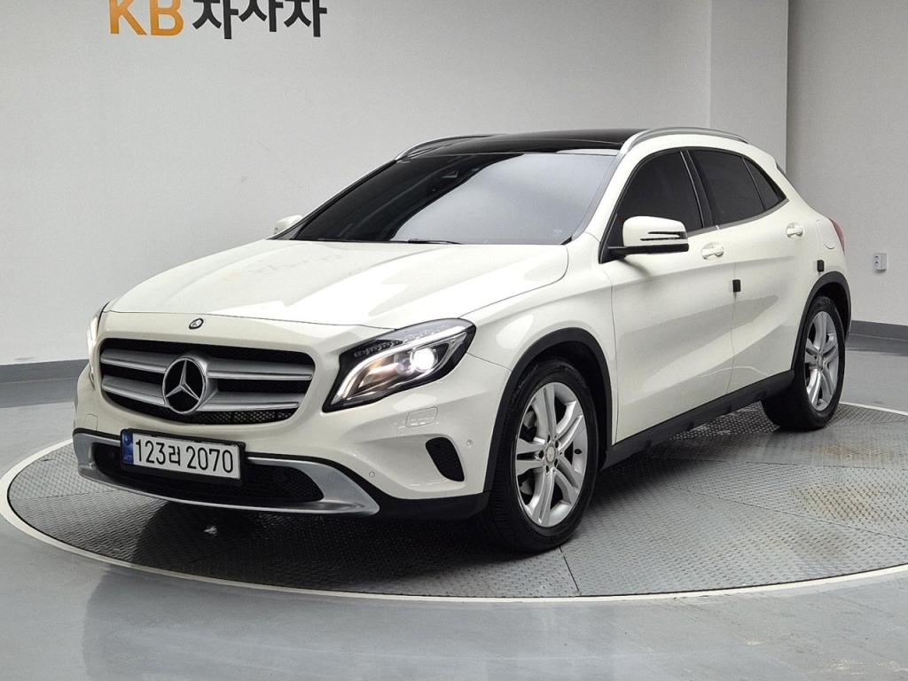 2016 BENZ GLA CLASS GLA 200 d 4matic