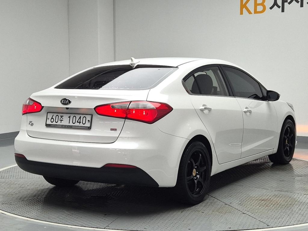 2013 KIA K3 1.6 GDI luxury