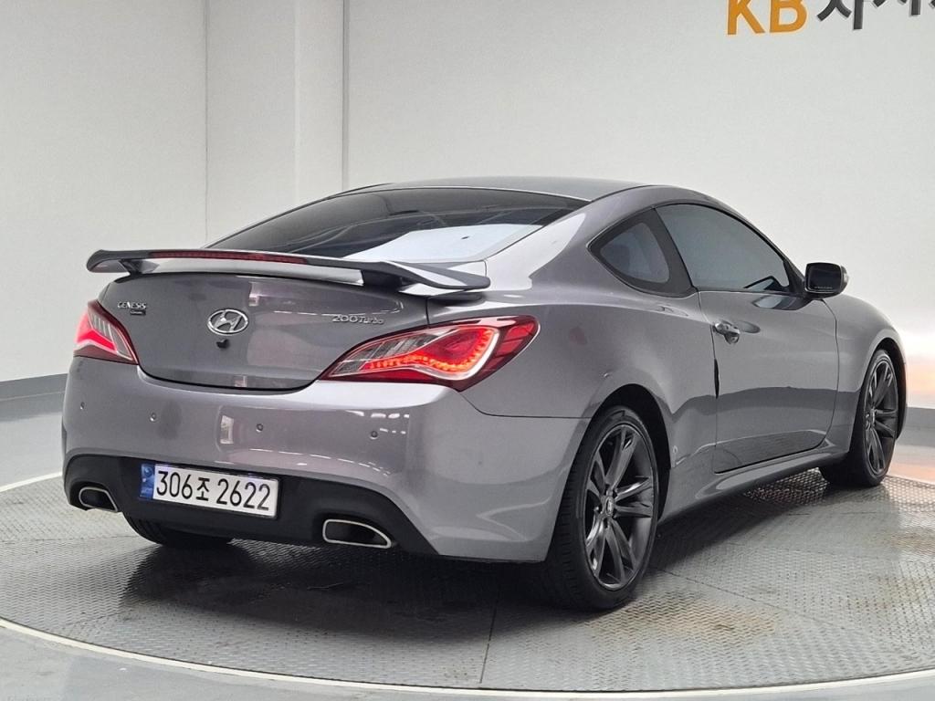 2010 HYUNDAI GENESIS COUPE 200 turbo R