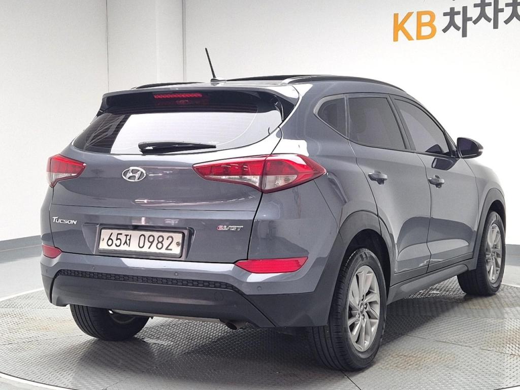 2016 HYUNDAI ALL NEW TUCSON Diesel 1.7 2WD Modern