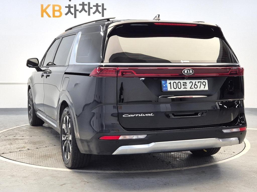 2021 KIA CARNIVAL (KA4) 9 -seater gasoline signature