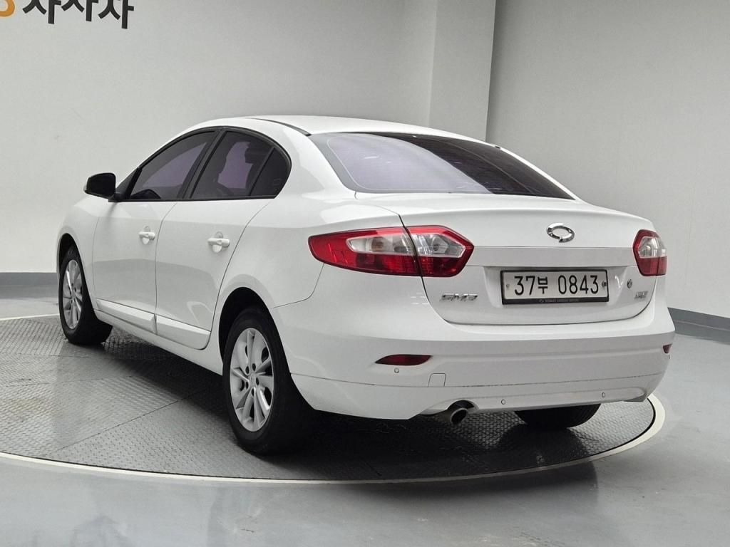 2016 RENAULT KOREA SM3 NEO Se
