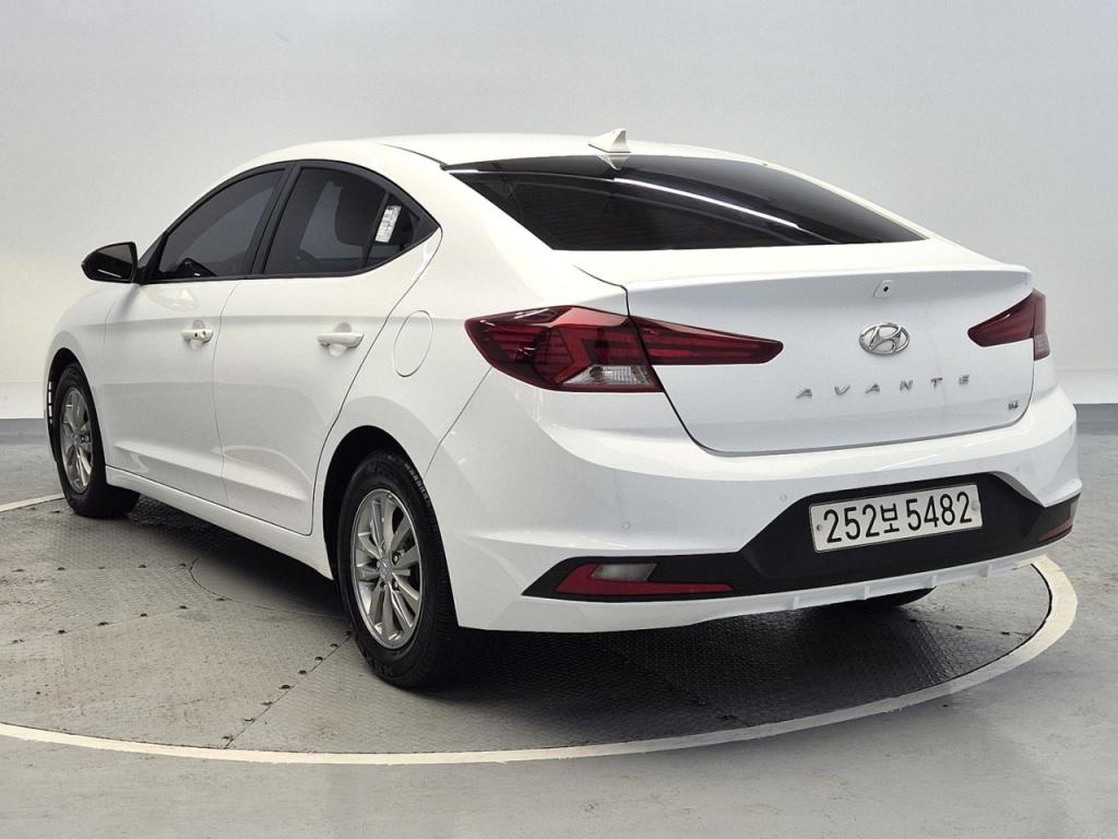 2019 HYUNDAI THE NEW AVANTE AD 1.6 gasoline smart