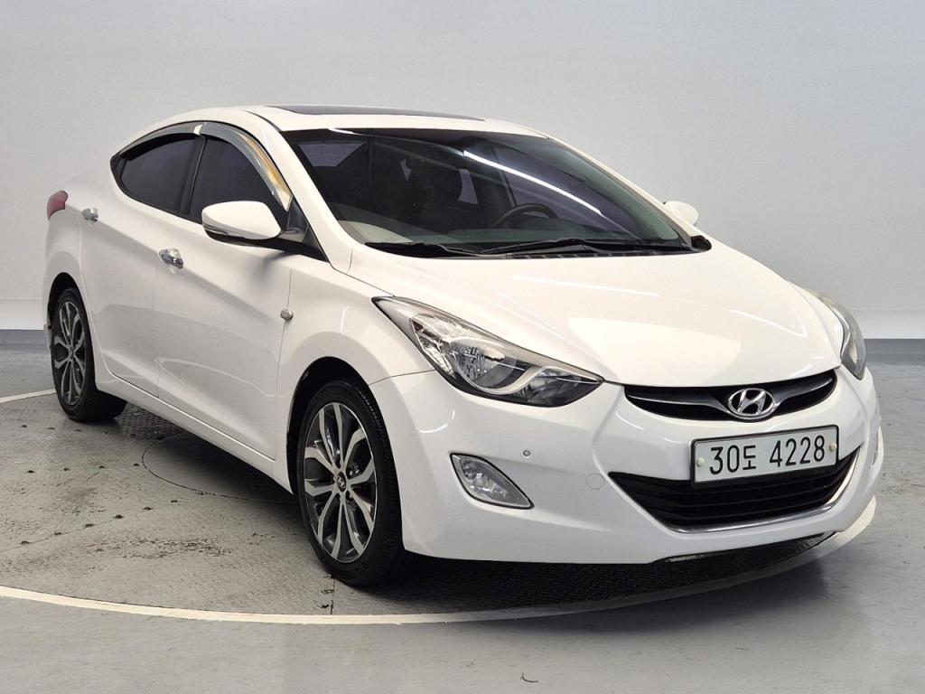 2013 HYUNDAI AVANTE MD M16 GDI Modern