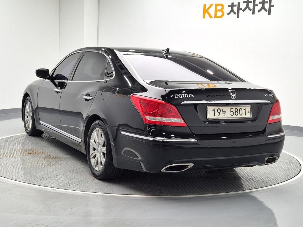 2010 HYUNDAI EQUUS (NEW) Vs380 luxury