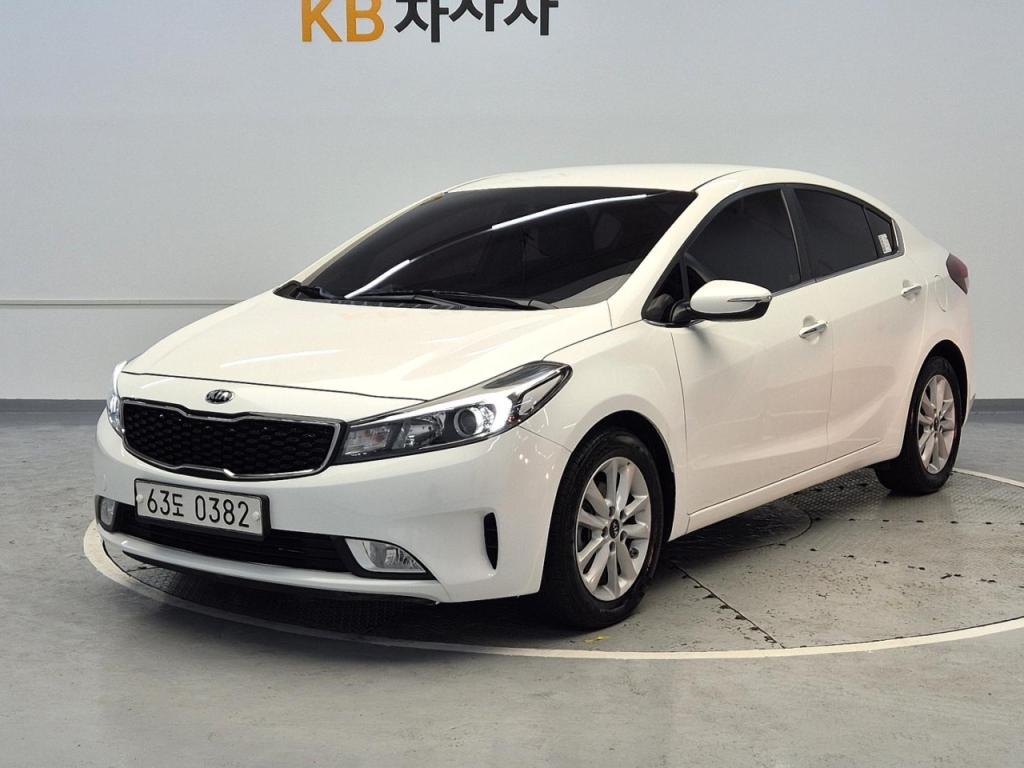 2017 KIA THE NEW K3 1.6 GDI Trendy style