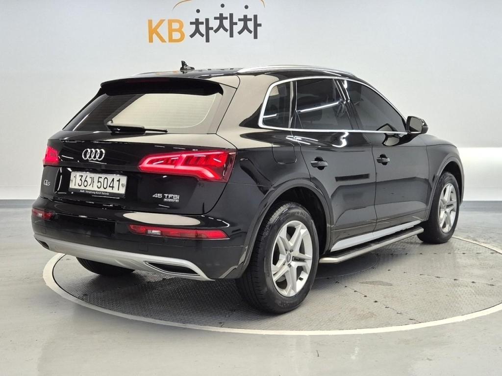 2020 AUDI Q5 (2Gen) 45 TFSI Quattro