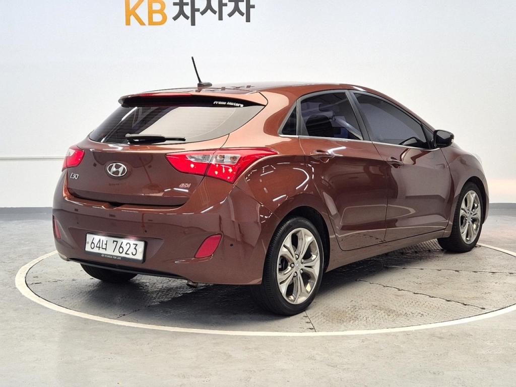 2012 HYUNDAI i30 (NEW) 1.6 GDI unique