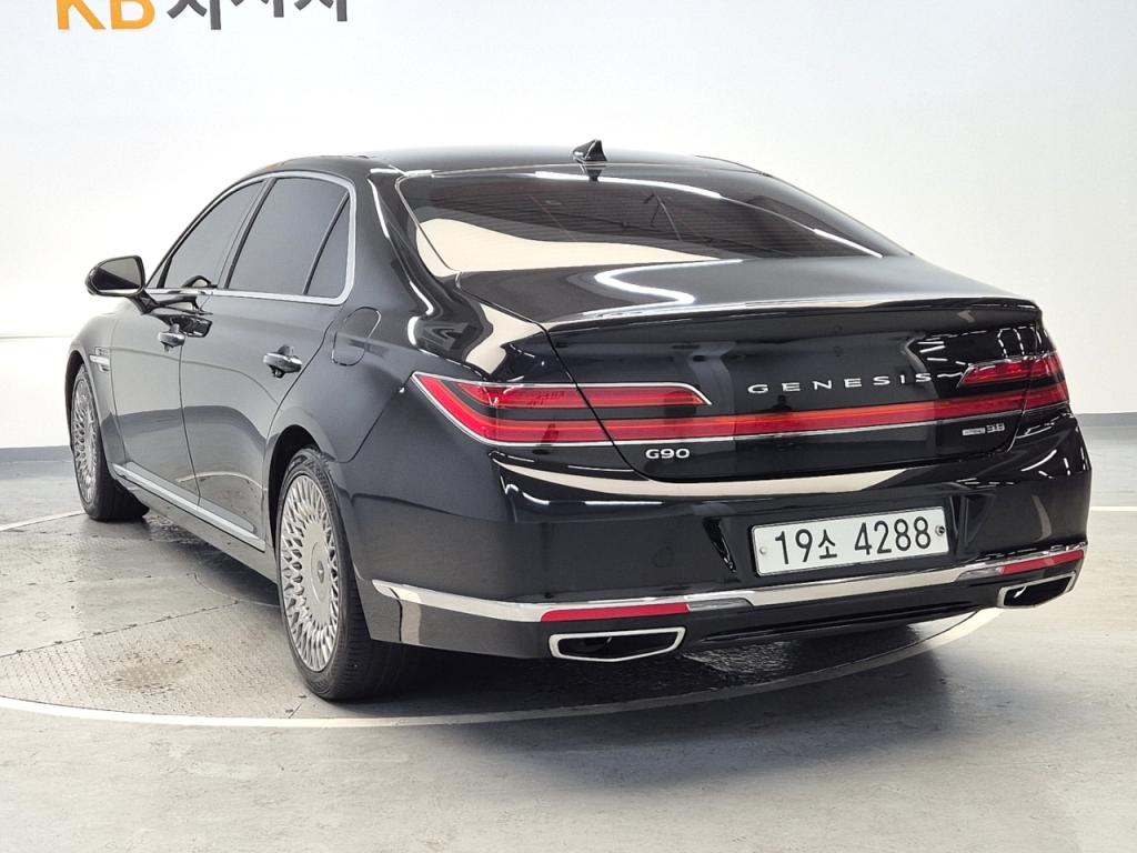 2019 GENESIS G90 3.8 AWD Prestige