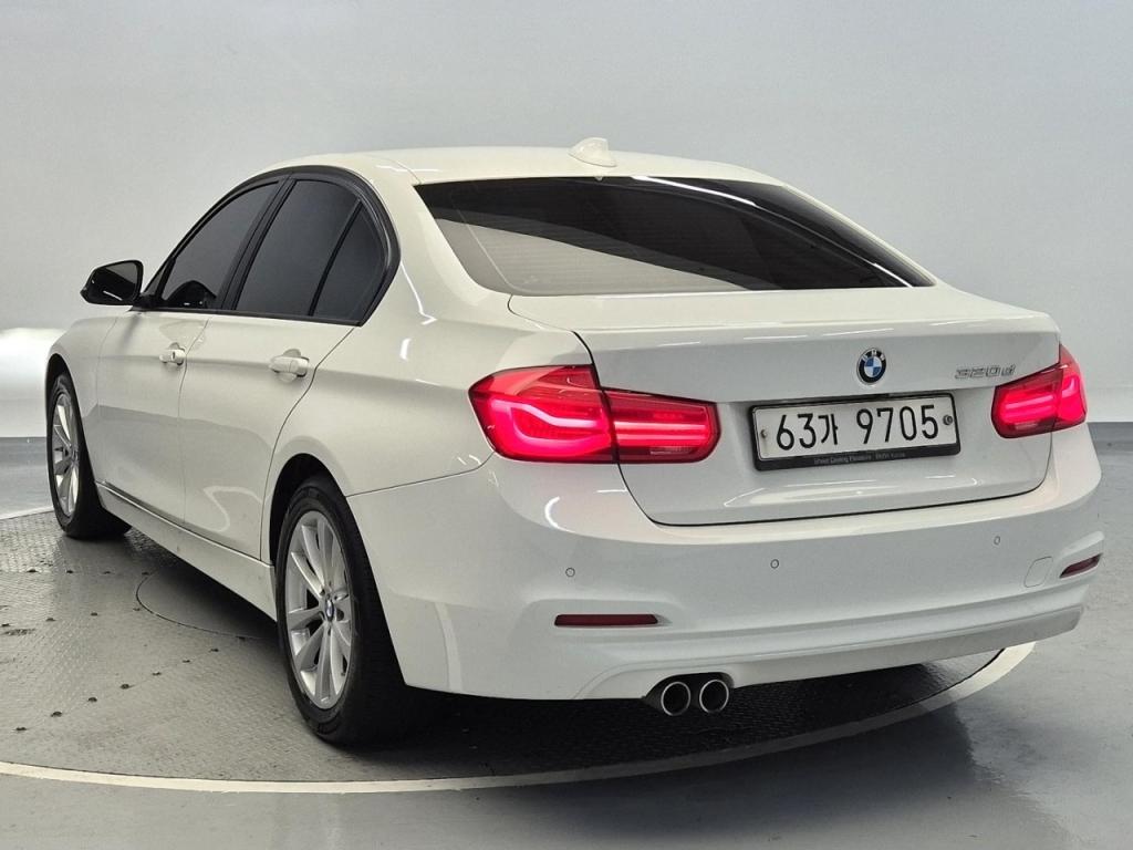 2017 BMW 3 Series (6Gen) 320d