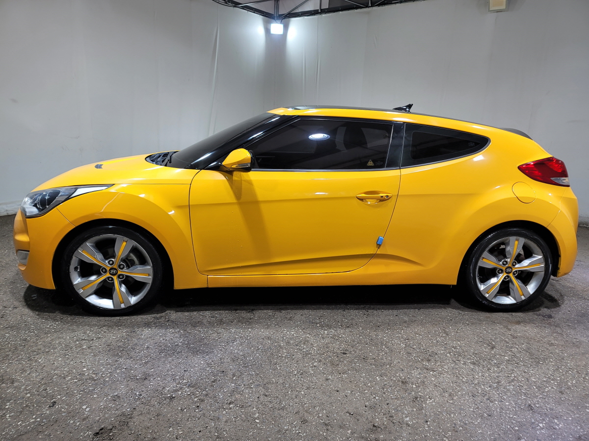 2012 HYUNDAI VELOSTER 