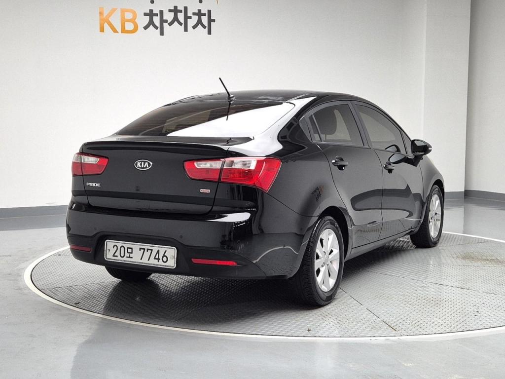 2012 KIA ALL NEW PRIDE 4 Door 1.6 GDI luxury