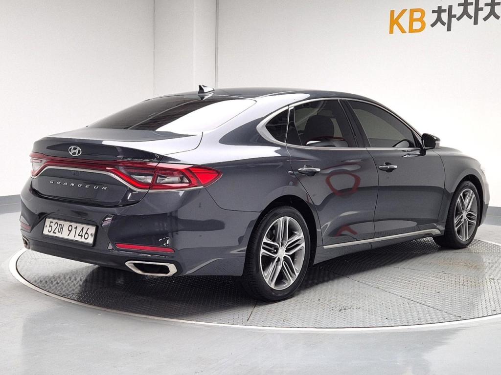 2018 HYUNDAI GRANDEUR IG 2.4 GDI premium