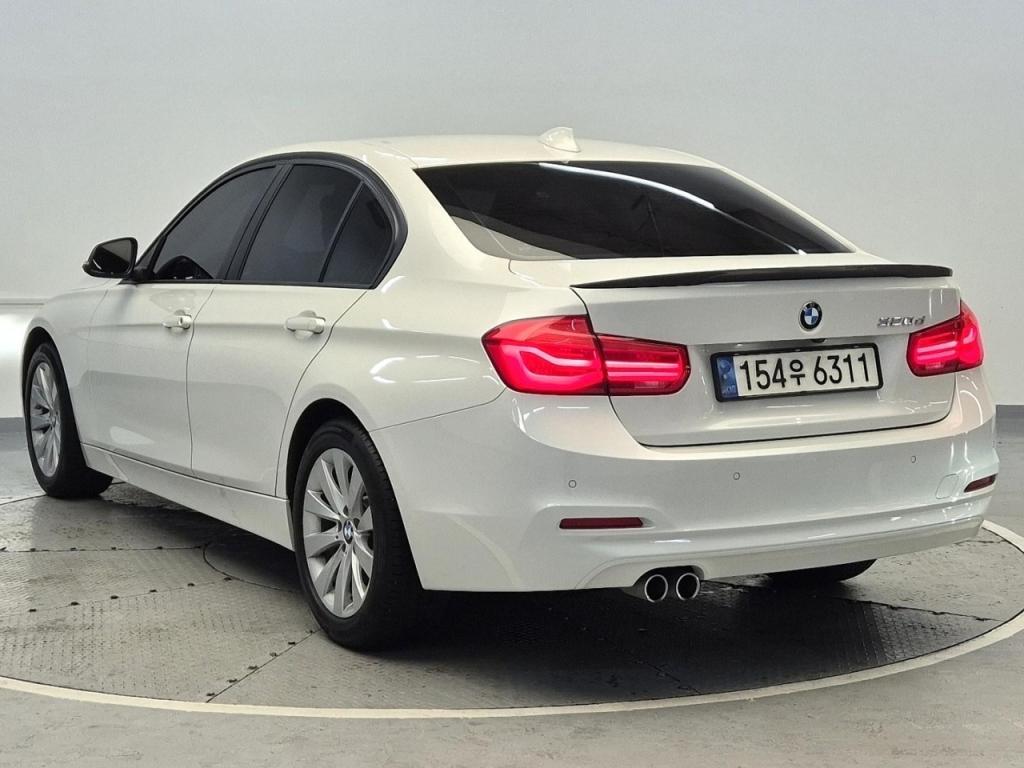 2018 BMW 3 Series (6Gen) 320d