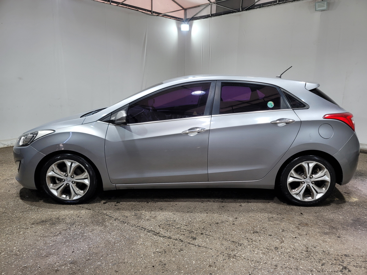 2012 HYUNDAI i30 (NEW) 