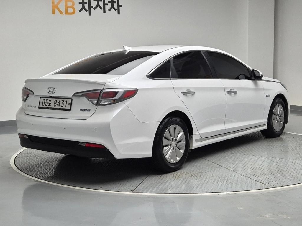 2017 HYUNDAI LF SONATA HYBRID 2.0 HEV Modern