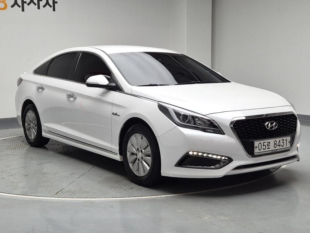 2017 HYUNDAI LF SONATA HYBRID 2.0 HEV Modern
