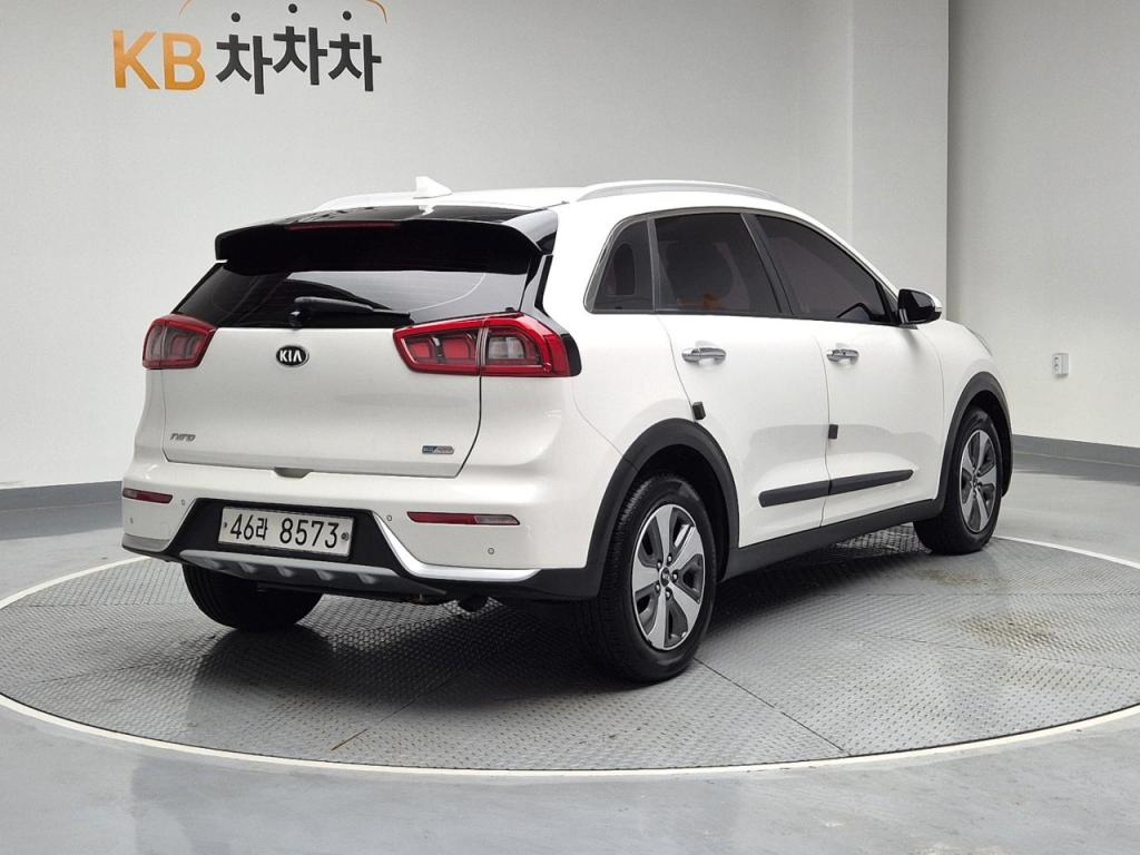 2018 KIA NIRO 1.6 Hybrid Prestige