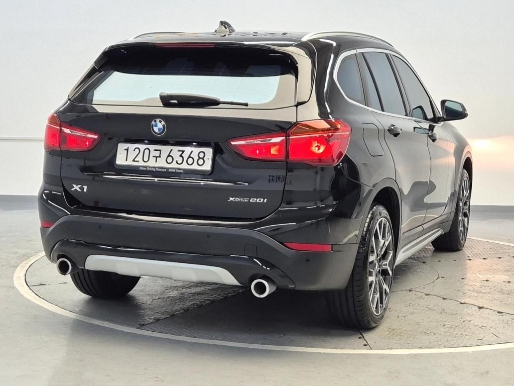 2022 BMW X1 (2Gen) 20i xDrive X -line special edition