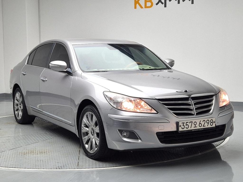2011 HYUNDAI GENESIS Bh 380 luxury