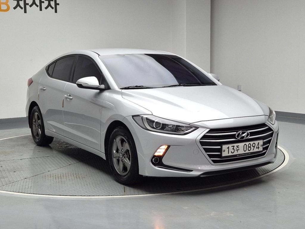 2017 HYUNDAI AVANTE AD 1.6 GDI smart