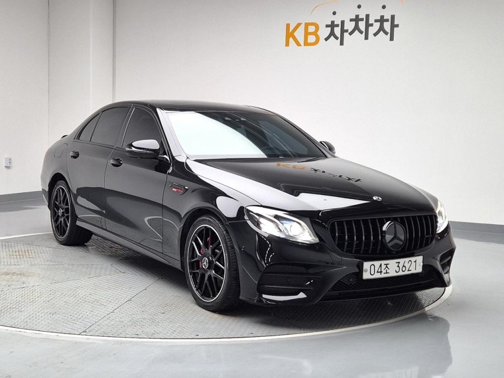 2018 BENZ E CLASS (5Gen) E300 4matic AMG line