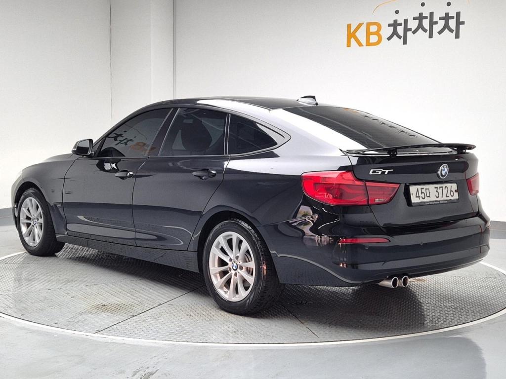 2018 BMW GRAN TURISMO 3Series GT 320d