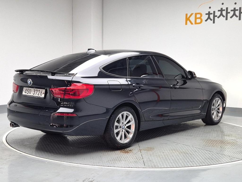 2018 BMW GRAN TURISMO 3Series GT 320d