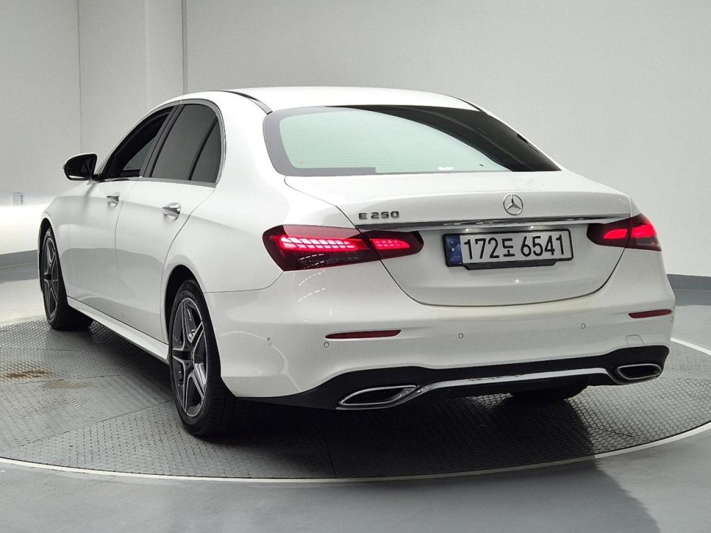 2023 BENZ E CLASS (5Gen) E250 AMG line