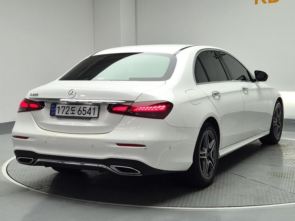 2023 BENZ E CLASS (5Gen) E250 AMG line