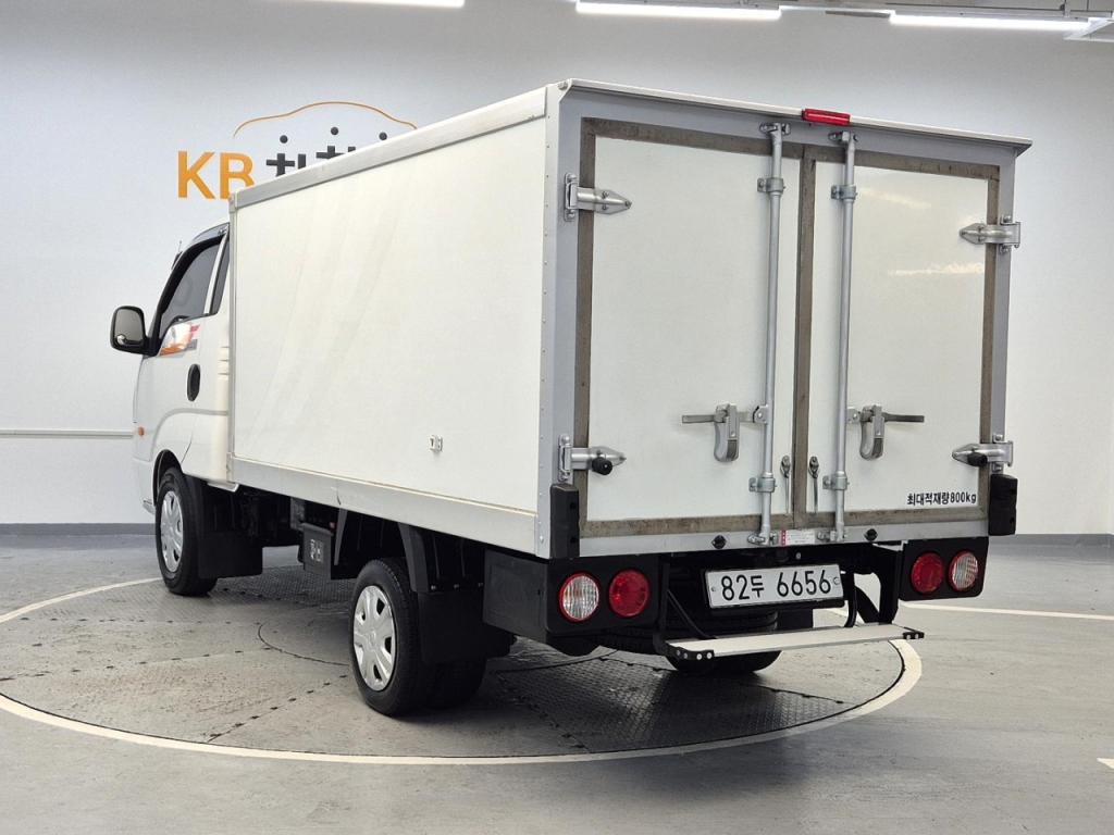 2019 KIA BONGO 3 Built -in 1 ton king cap low