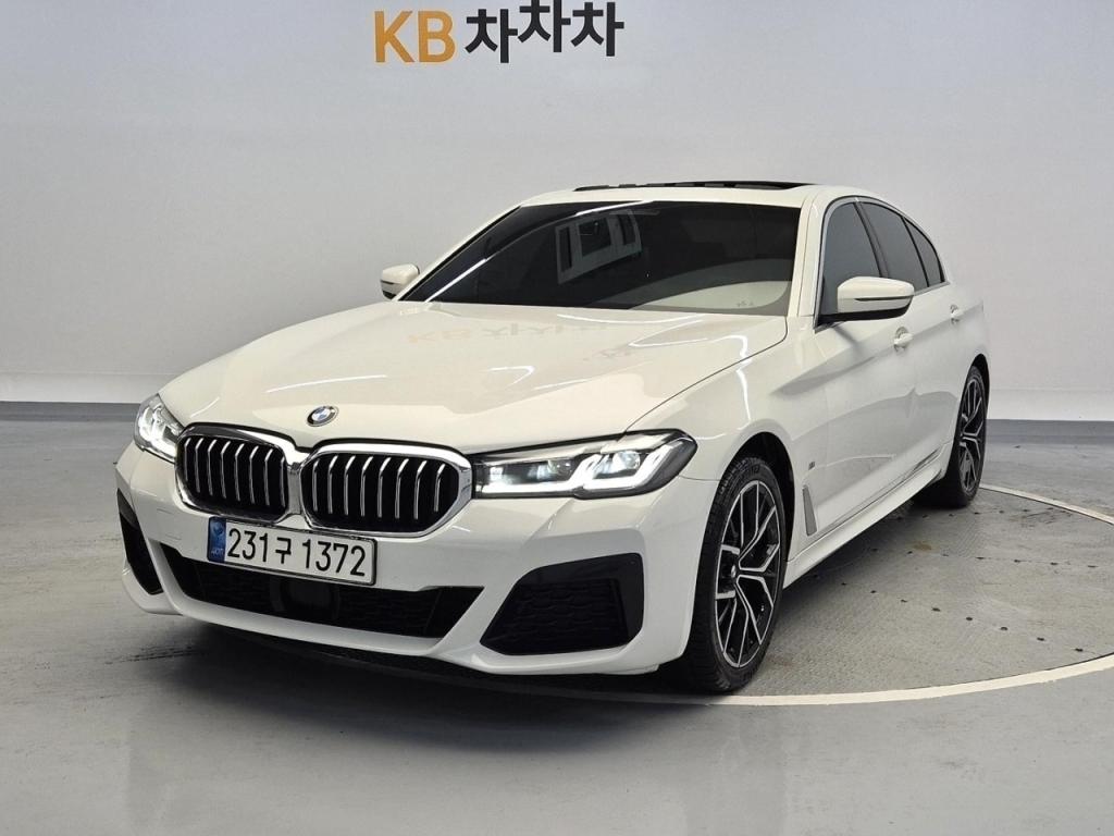 2021 BMW 5 SERIES (7Gen) 530i xDrive M Sports Pack